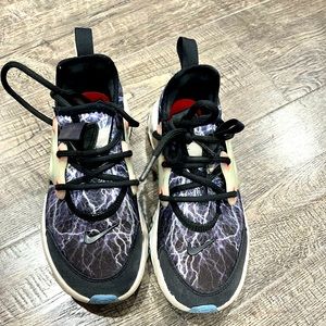 Nike Boys Presto Size 1Y